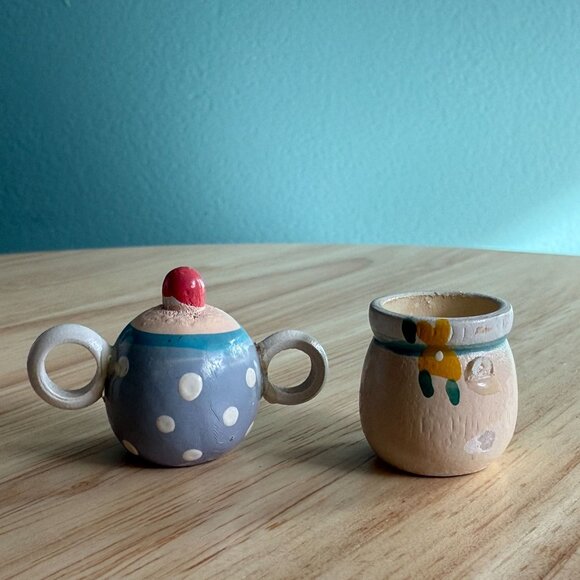 Vintage Miniature Tea Set Garden Pink Floral Bee Midwest Imports of Canon Falls - Picture 6 of 16